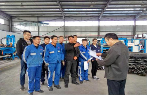 洗選煤運營公司礦山支護材料加工廠開展安全生產(chǎn)應急救援