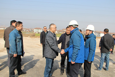 陜鋼集團(tuán)總經(jīng)理楊世禮視察漢中分公司承建的陜鋼集團(tuán)廢鋼鐵回收加工配送示范基地項目