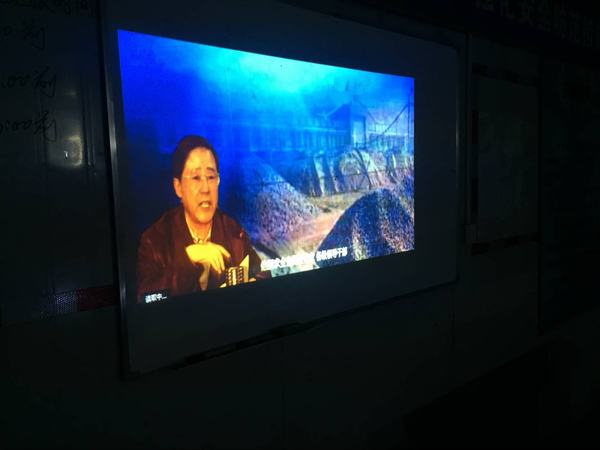 掘進公司：開好安全第一會 上好安全第一課