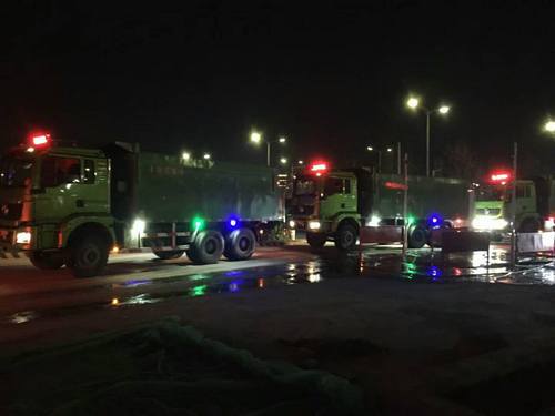 銅煤公司第五項目部全面打響藍山水岸(南區(qū))工程建設攻堅推進戰(zhàn)