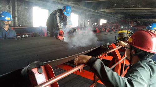 陜煤建設(shè)洗選煤運(yùn)營(yíng)公司：齊心協(xié)力“敢攻堅(jiān)，打硬仗”