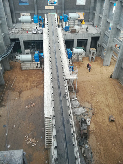 陜煤建設(shè)機(jī)電安裝公司承建的小保當(dāng)一號(hào)煤礦主斜井皮帶成功試運(yùn)轉(zhuǎn)