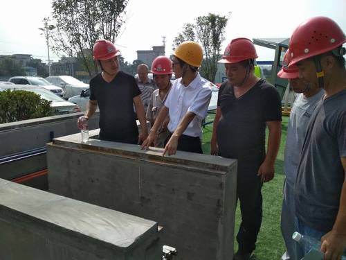 陜煤建設銅煤公司組織參加銅川市施工管理人員現(xiàn)場觀摩學習會