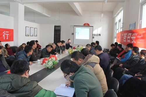 陜煤建設(shè)銅煤公司基層項(xiàng)目部特色教育讓班前會“火”起來