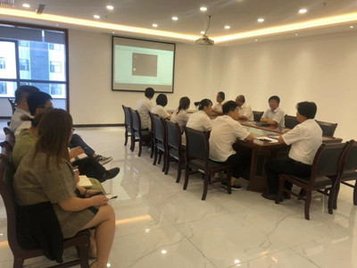 物資公司：@黨員干部：“雙節(jié)”將至，有份節(jié)日“禮物”請(qǐng)您查收