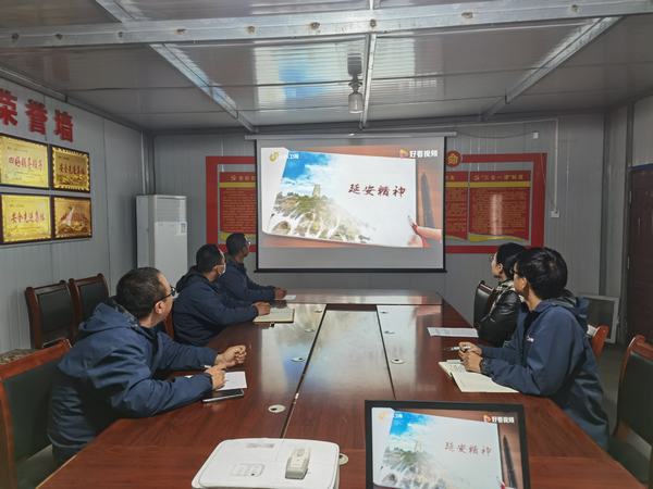 陜煤建設(shè)韓城分公司土建五項(xiàng)目部“提作風(fēng)”沖刺年終“雙目標(biāo)”