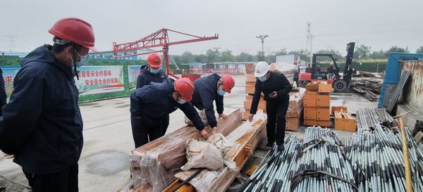 陜煤建設(shè)韓城分公司土建一項(xiàng)目部 用三“錦囊”讓現(xiàn)場(chǎng)管理環(huán)環(huán)“項(xiàng)”扣