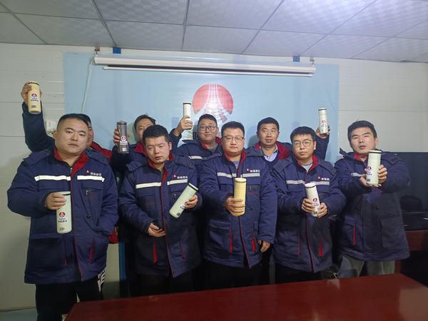 陜煤建設(shè)礦建二公司王峰項(xiàng)目部：細(xì)心關(guān)愛讓寒冬多點(diǎn)暖