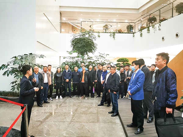 陜煤建設(shè)組織進(jìn)行安全信息監(jiān)管系統(tǒng)應(yīng)用觀摩培訓(xùn)學(xué)習(xí)