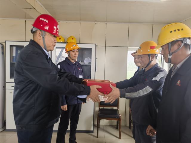  陜煤建設(shè)洗選煤運營公司神渭蒲城運營項目:濃情中秋 平安相伴