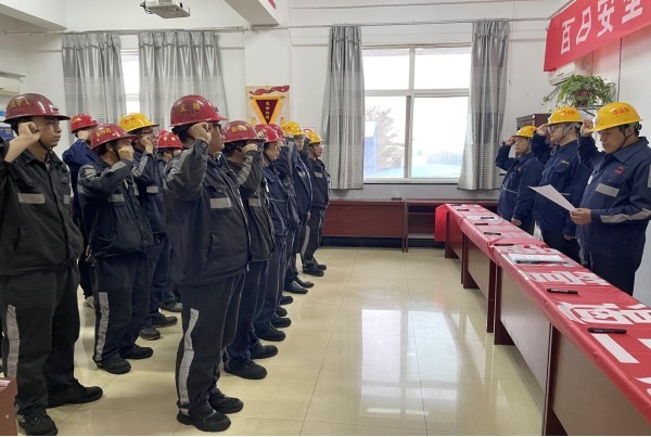 陜煤建設(shè)洗選煤運營公司澄合山陽運營項目部：黨員身邊無事故，遵章守紀(jì)立新標(biāo)