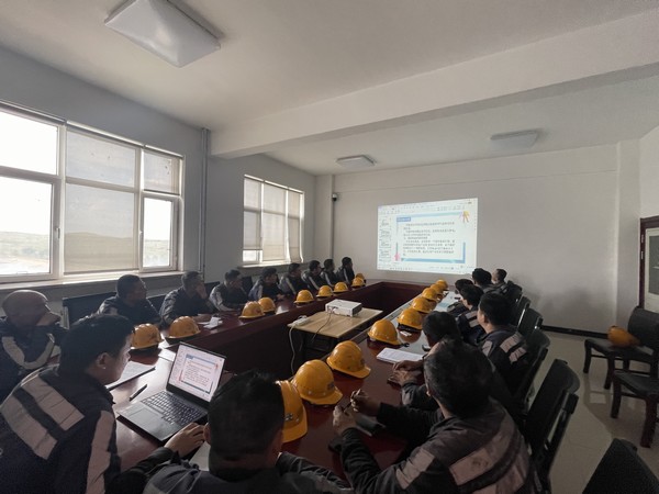 陜煤建設(shè)洗選煤運(yùn)營(yíng)公司神渭首端運(yùn)營(yíng)項(xiàng)目部： 多措并舉 人才培養(yǎng)不停歇