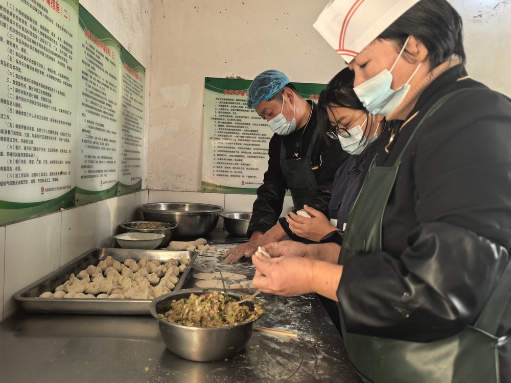 陜煤建設(shè)洗選煤運(yùn)營(yíng)公司：冬至送溫暖 安全記心間