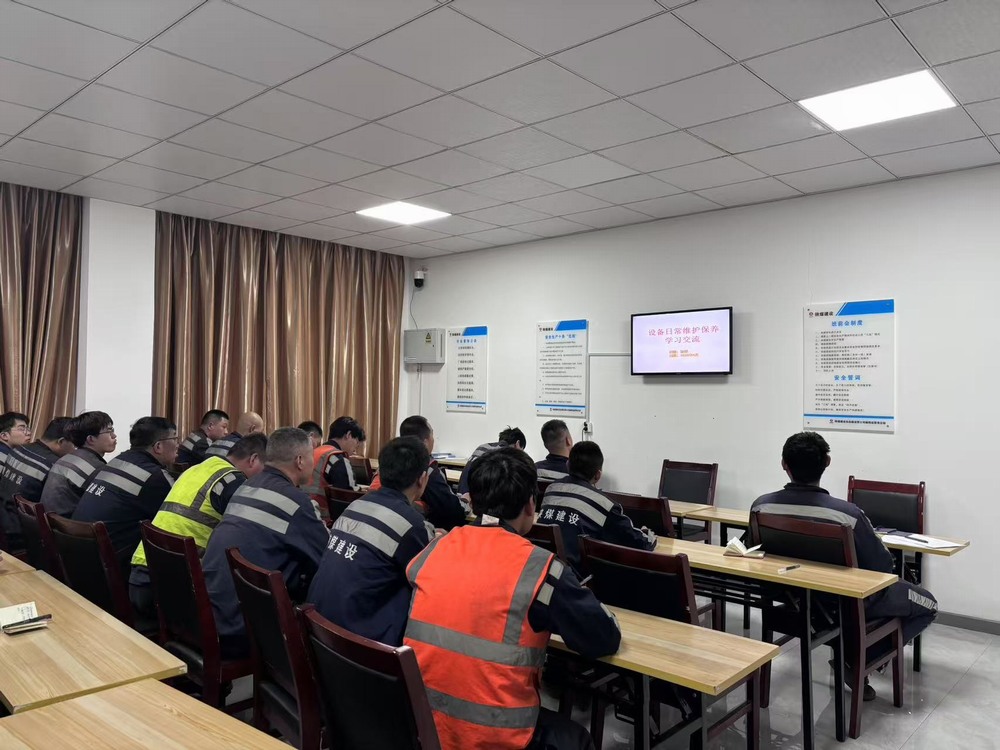 陜煤建設(shè)洗選煤運營公司榆陽運營項目部：精修細(xì)養(yǎng)降能耗，設(shè)備運維創(chuàng)效能