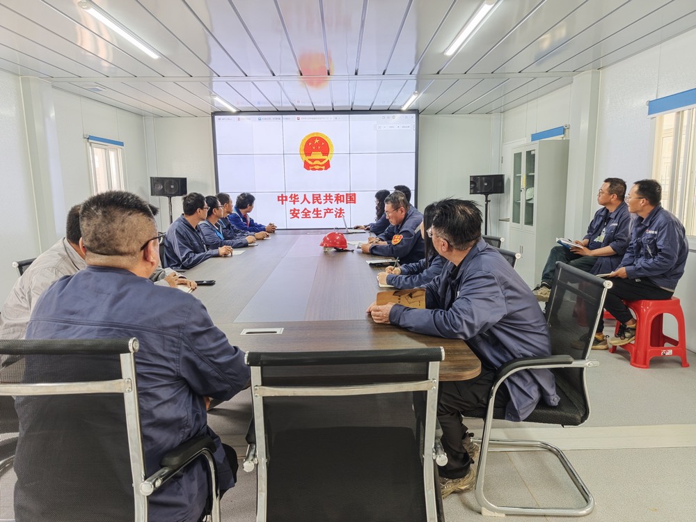 陜煤建設(shè)韓城分公司土建四項(xiàng)目部：常念安全“緊箍咒”，奮楫揚(yáng)帆逐“安”行