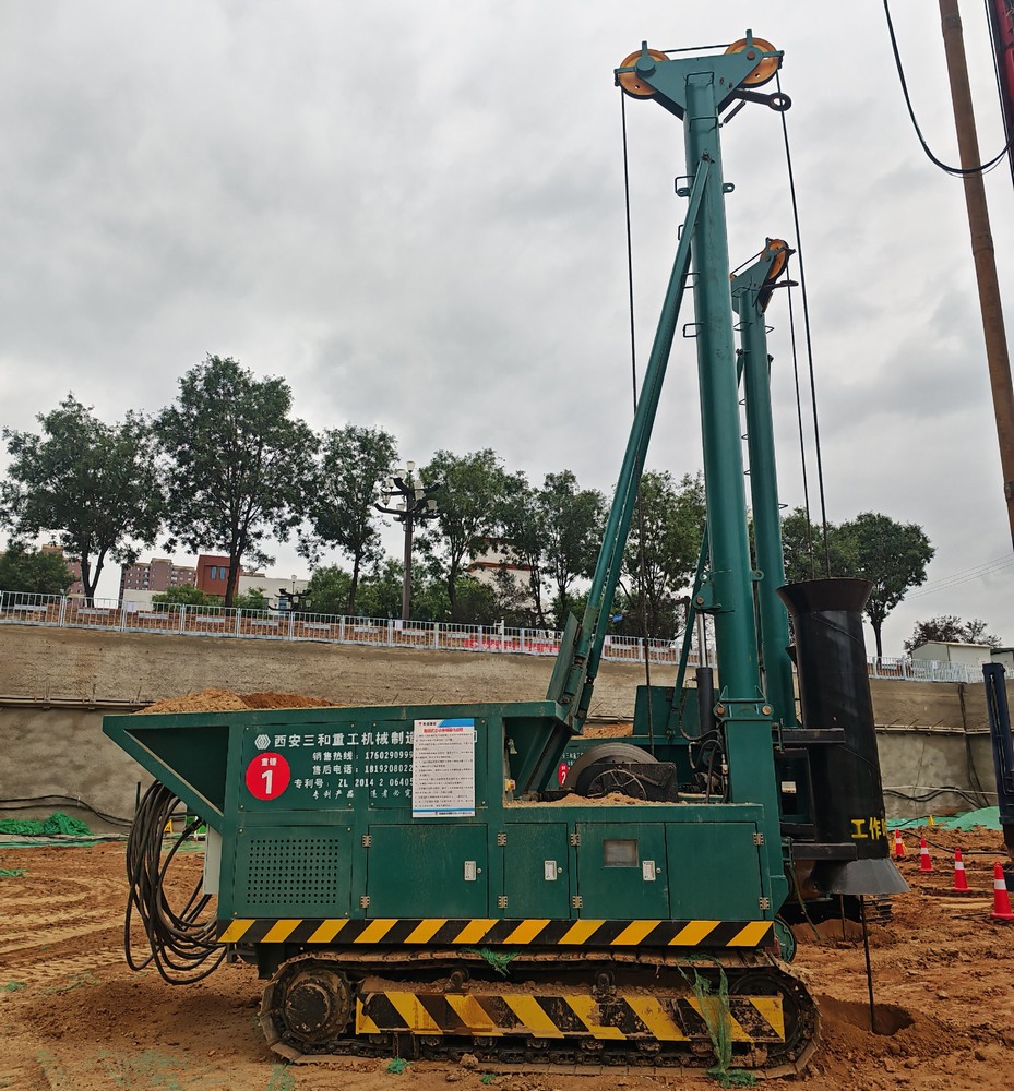 陜煤建設(shè)銅煤公司云谷市集項(xiàng)目部：以智能設(shè)備激活綠色施工新動(dòng)能