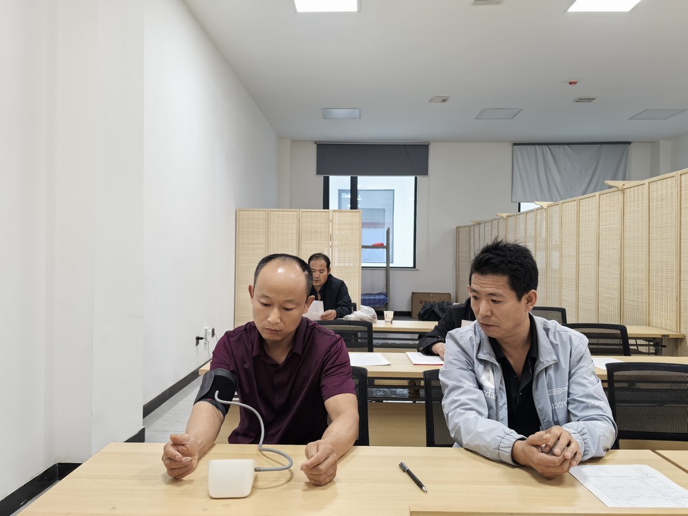 陜煤建設礦建二公司：班前會“添新招”，筑牢安全“防護網”