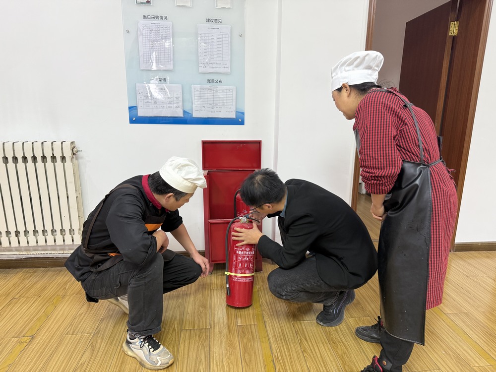 陜煤建設(shè)銅煤公司：多點發(fā)力織密安全網(wǎng)，全員行動護航發(fā)展路