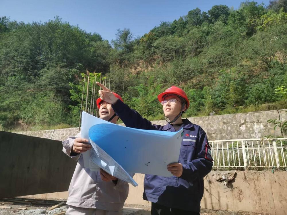 薪火相傳育新苗 匠心筑夢啟新程