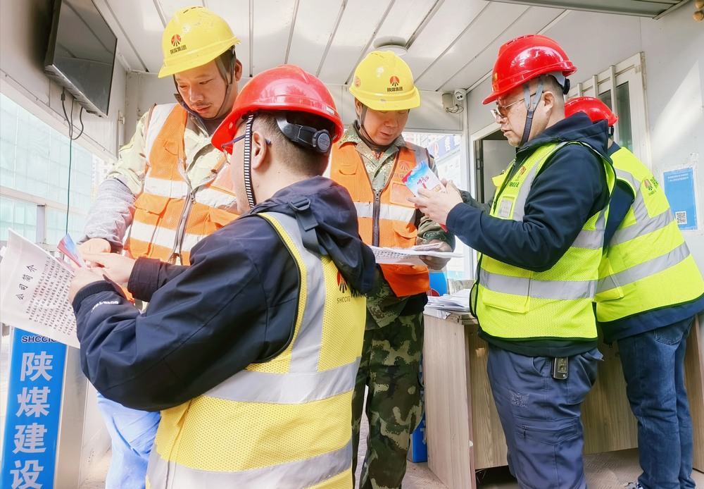 陜煤建設(shè)新龍城直屬項目部：安全“不打烊”，消防“常在線”